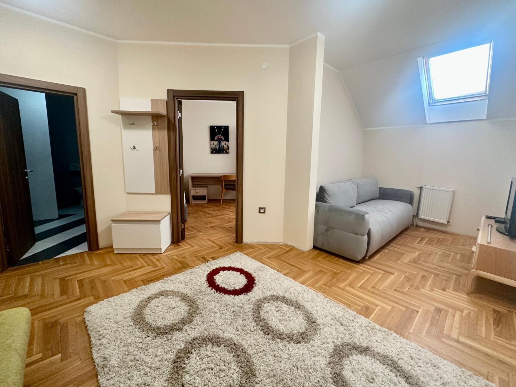 Agape Villa Apartments Нови Сад Екстериор снимка