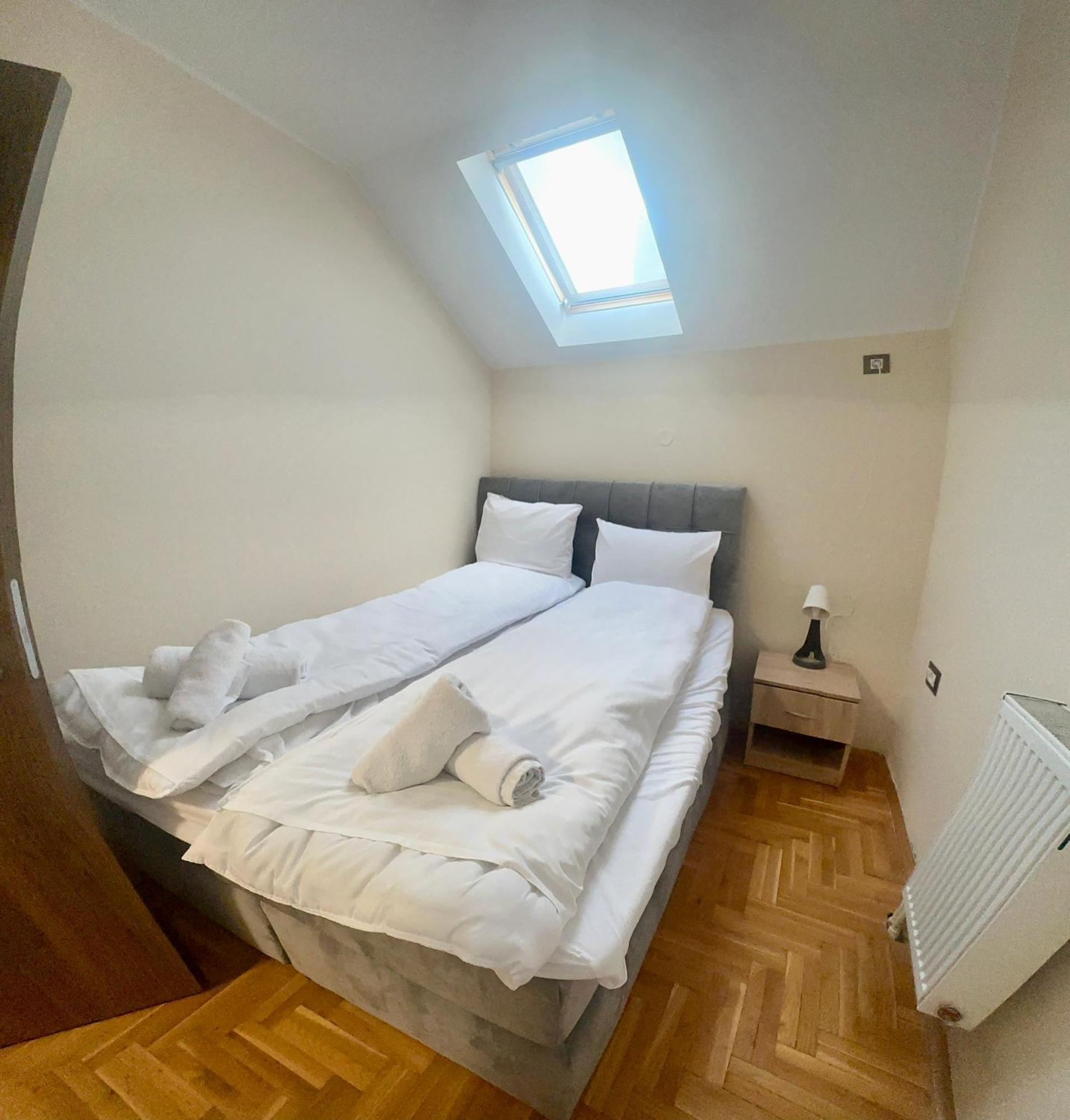 Agape Villa Apartments Нови Сад Екстериор снимка