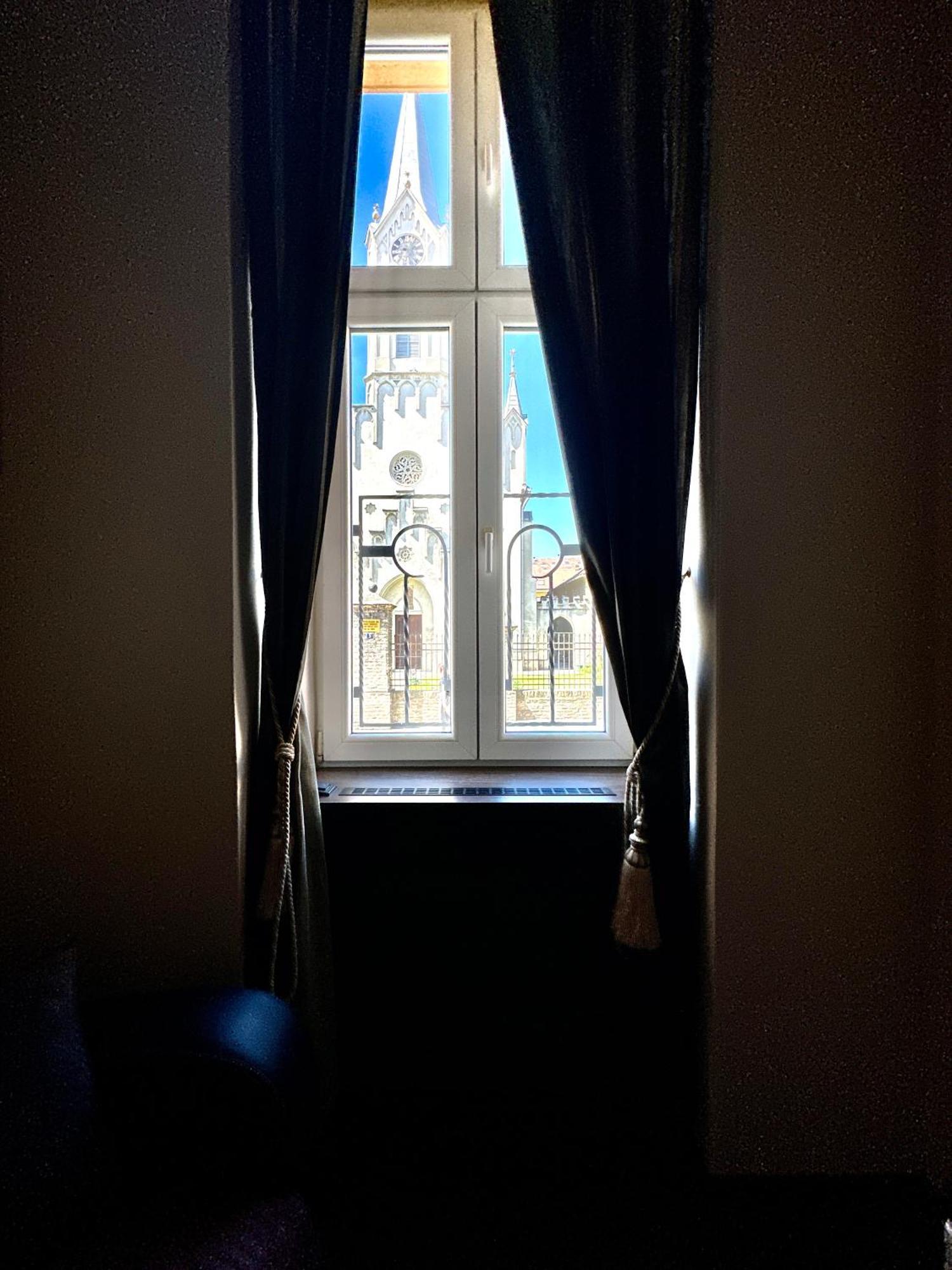 Agape Villa Apartments Нови Сад Екстериор снимка