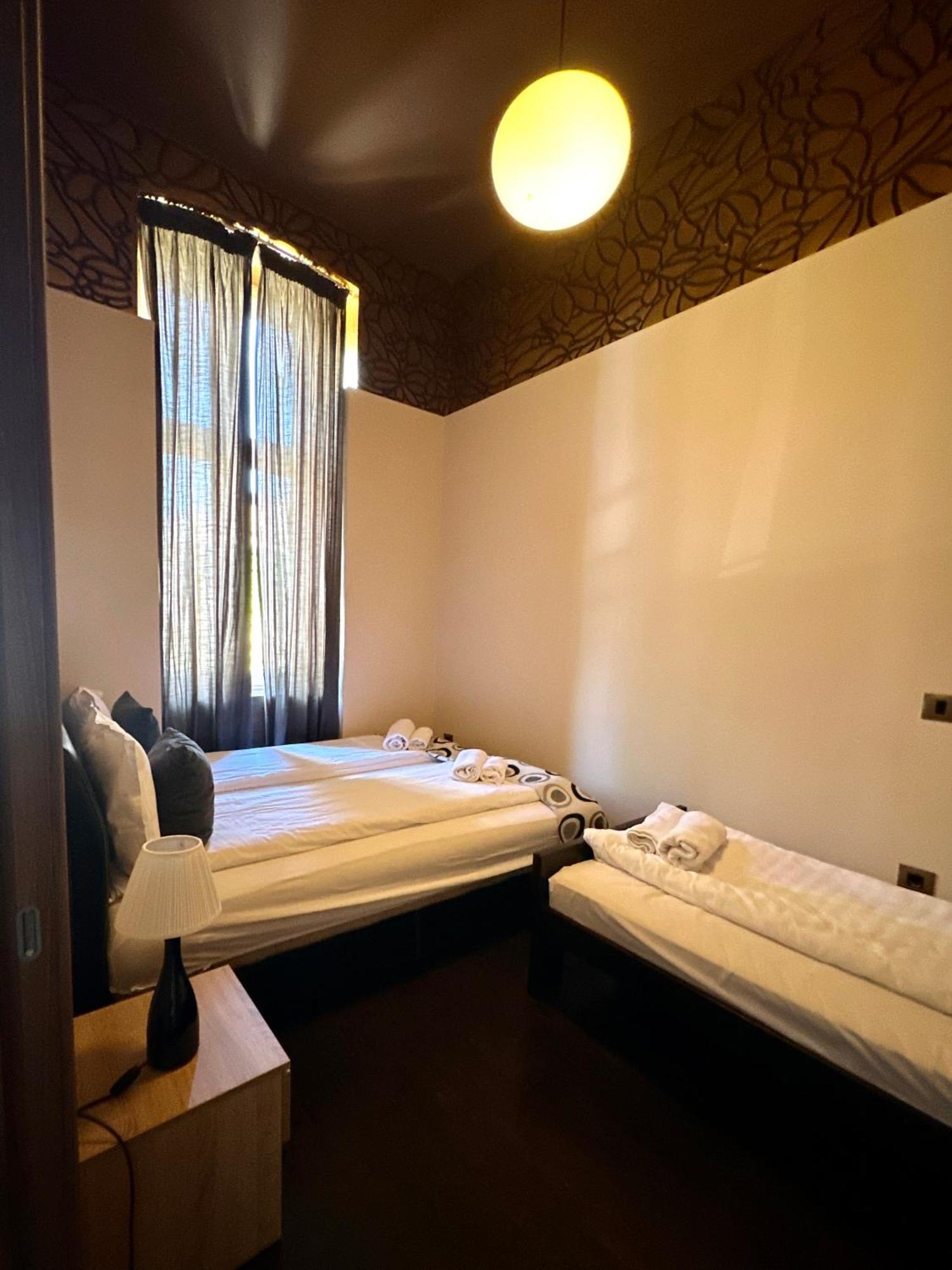 Agape Villa Apartments Нови Сад Екстериор снимка